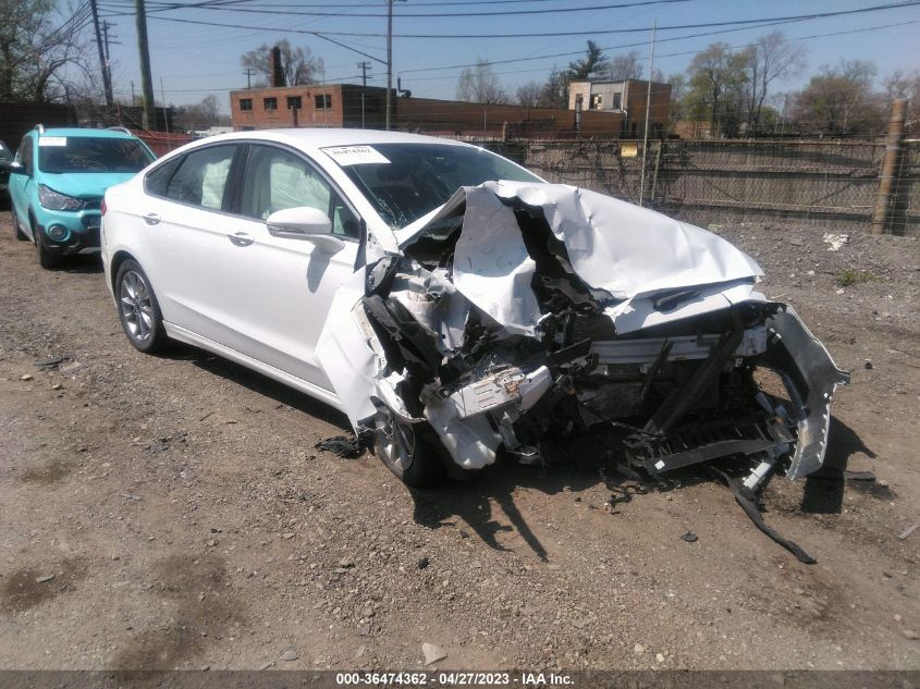 2017 FORD FUSION SE - 3FA6P0HD0HR405810