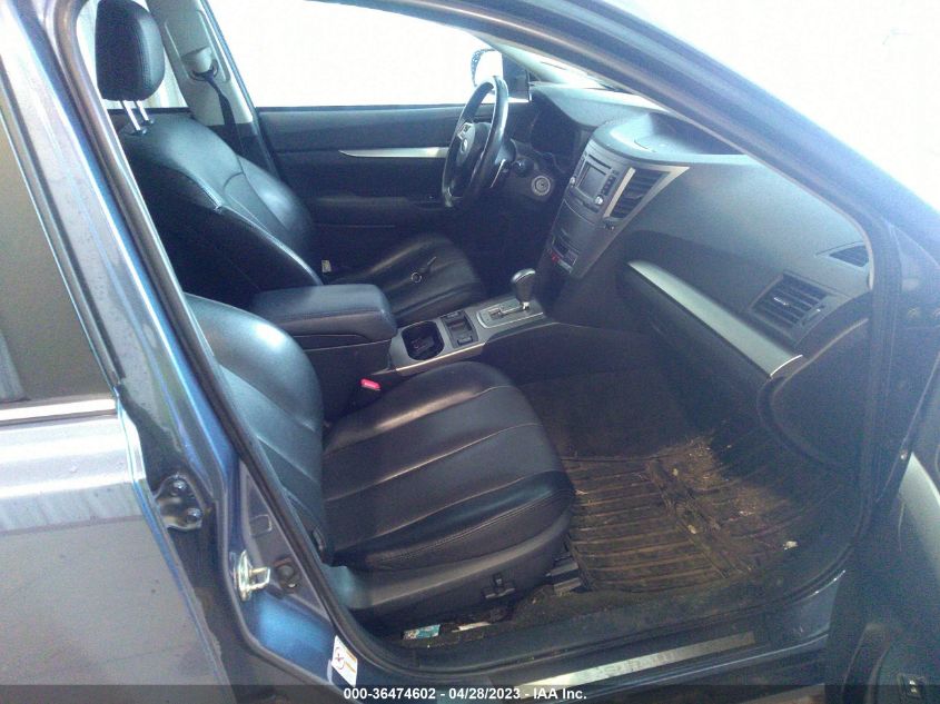 2014 SUBARU OUTBACK 2.5I LIMITED - 4S4BRCLC9E3272019