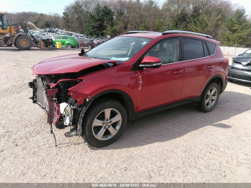 2015 TOYOTA RAV4 XLE - JTMWFREV9FJ035253