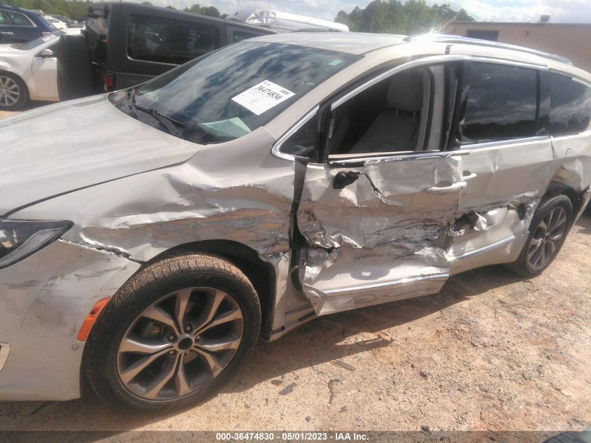2017 CHRYSLER PACIFICA LIMITED - 2C4RC1GG3HR668903