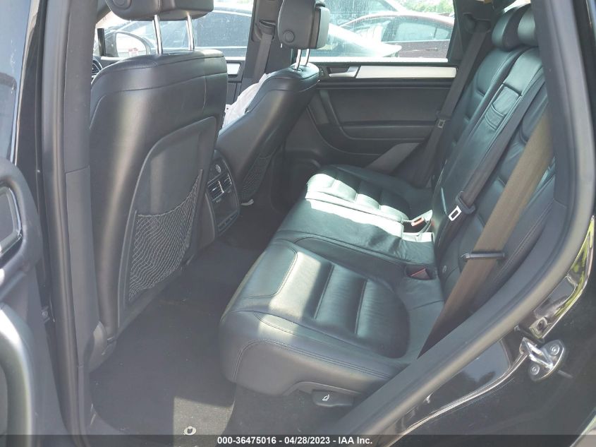 2014 VOLKSWAGEN TOUAREG R-LINE - WVGDP9BP1ED012536
