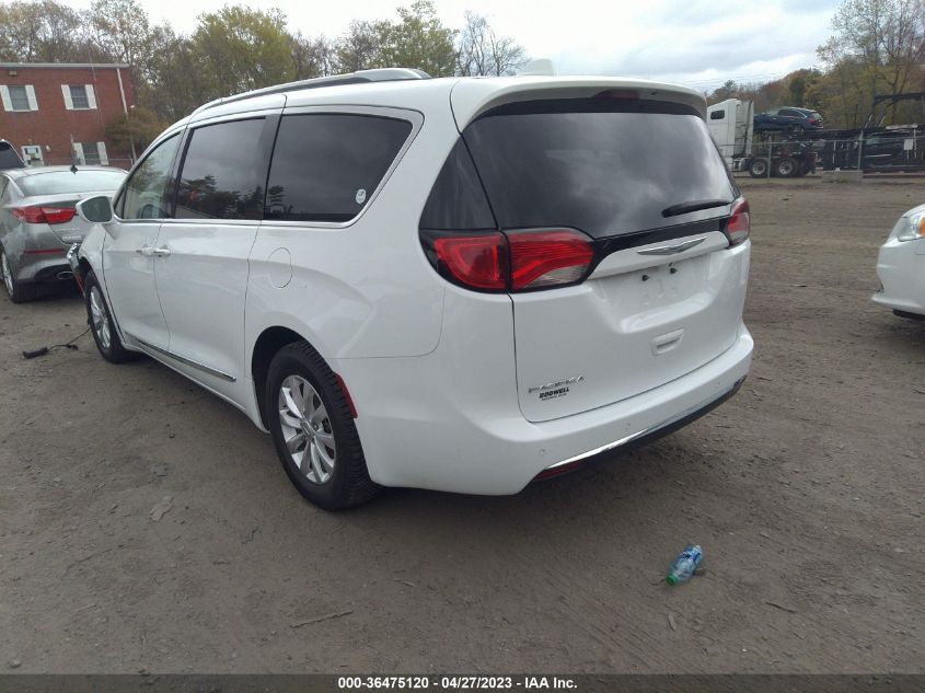2019 CHRYSLER PACIFICA TOURING L - 2C4RC1BG2KR738373