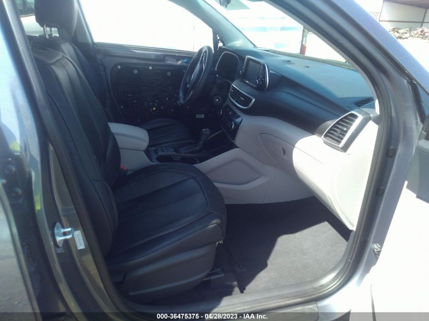 2019 HYUNDAI TUCSON SE - KM8J23A45KU944031