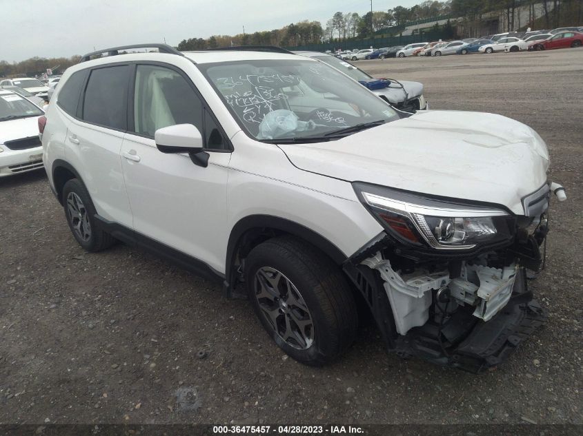 2020 SUBARU FORESTER PREMIUM - JF2SKAJC0LH408510