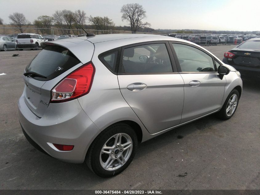 2018 FORD FIESTA SE - 3FADP4EJXJM121970