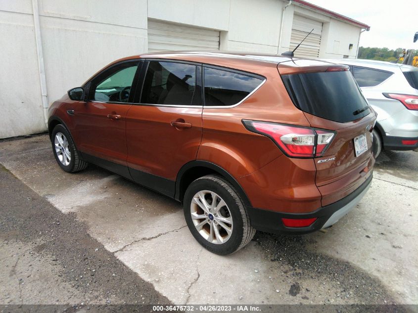 2017 FORD ESCAPE SE - 1FMCU9GD7HUA41224