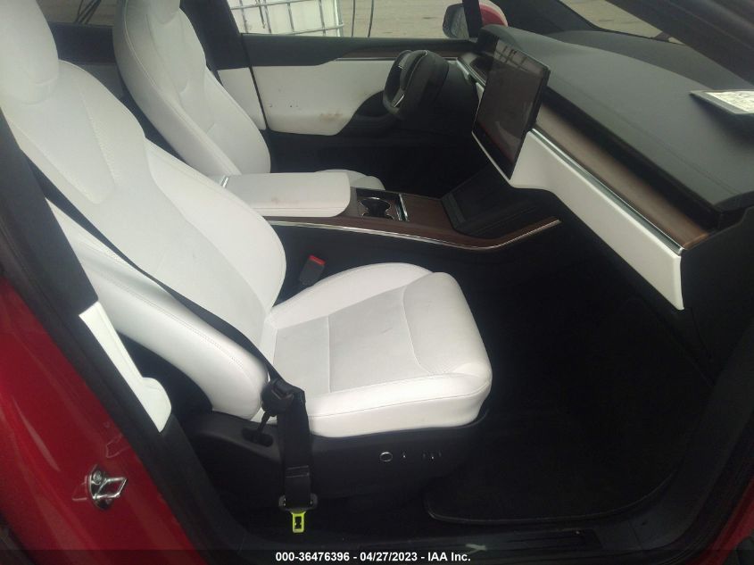 2022 TESLA MODEL X - 7SAXCAE59NF360878