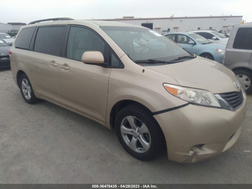 2014 TOYOTA SIENNA LE - 5TDKK3DC5ES406286