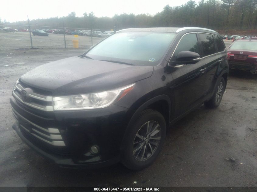 VIN 5TDJZRFH3JS815691 2018 TOYOTA HIGHLANDER SE/XLE