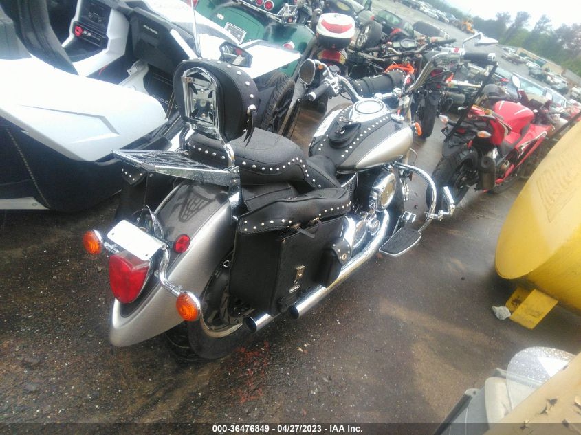 2004 YAMAHA XVS1100 A JYAVP11EX4A050871