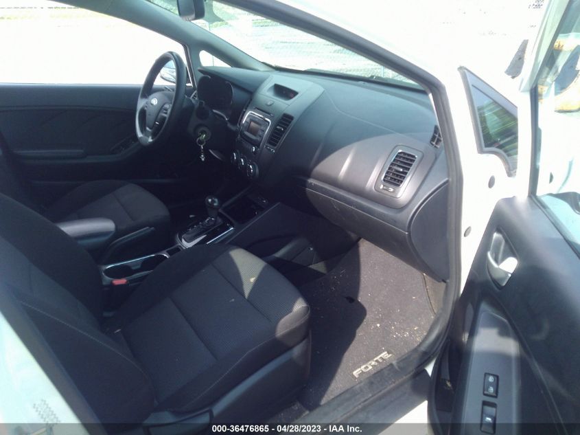 2017 KIA FORTE5 LX KNAFK5A81H5678192