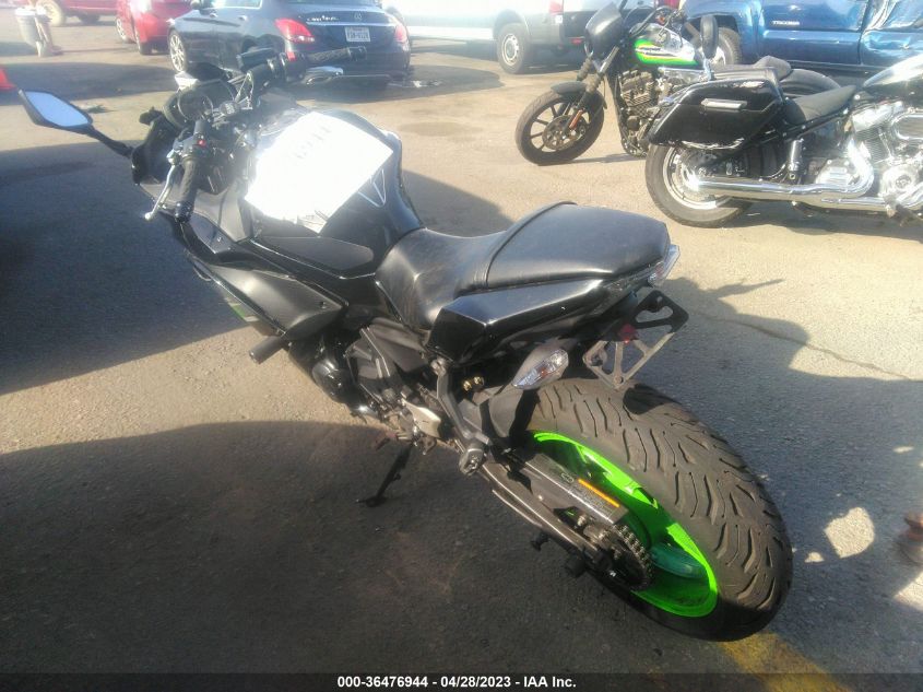 2019 KAWASAKI EX650 F - JKAEXEK16KDA31881
