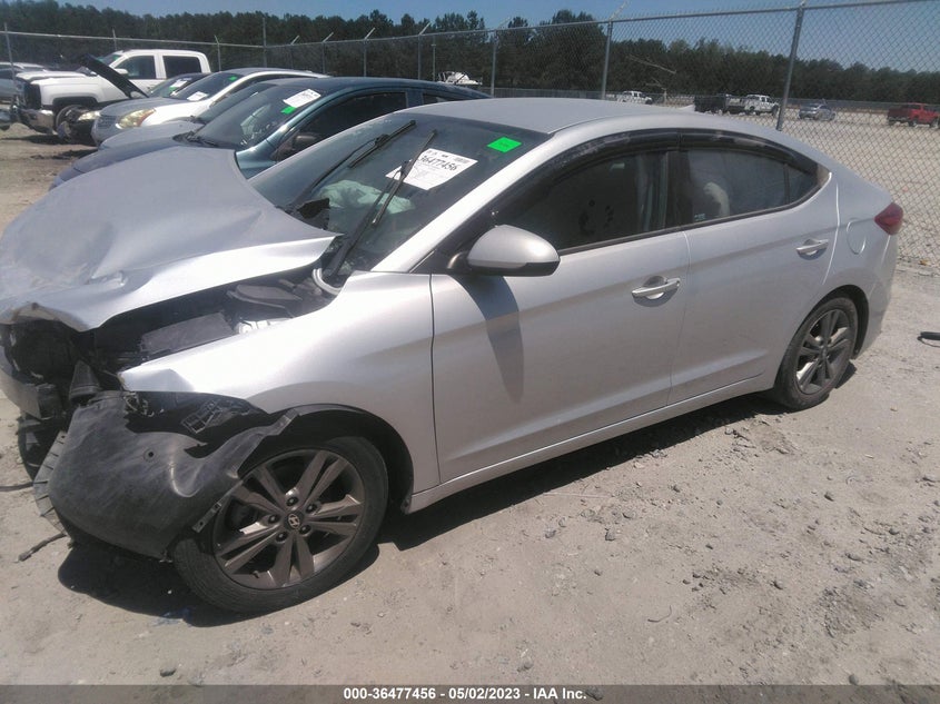 VIN 5NPD84LF3JH335145 2018 HYUNDAI ELANTRA SEL
