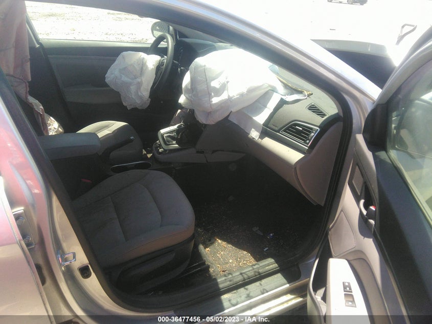VIN 5NPD84LF3JH335145 2018 HYUNDAI ELANTRA SEL