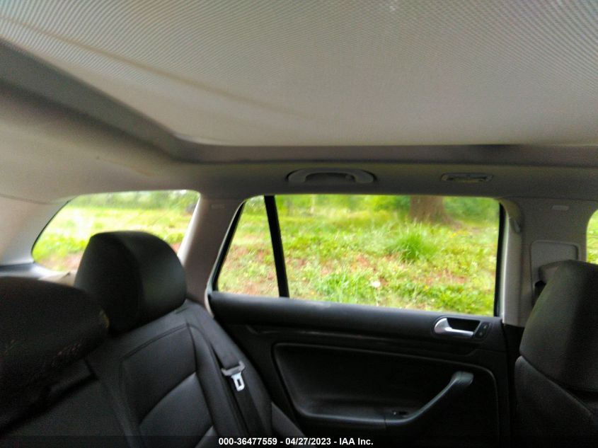 2013 VOLKSWAGEN JETTA SPORTWAGEN TDI W/SUNROOF & NAV - 3VWPL7AJ3DM620265