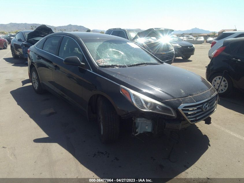 2015 HYUNDAI SONATA 2.4L SE - 5NPE24AF0FH197435