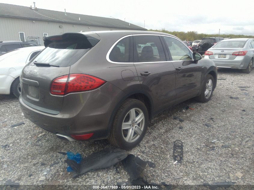 2013 PORSCHE CAYENNE DIESEL WP1AF2A29DLA26596