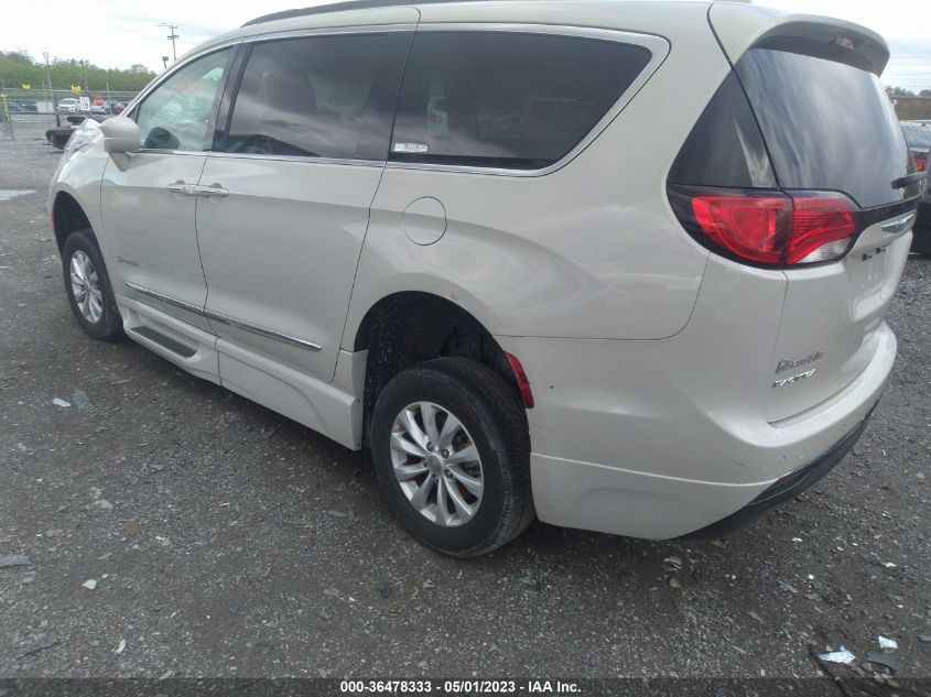 2017 CHRYSLER PACIFICA TOURING-L - 2C4RC1BG4HR739775