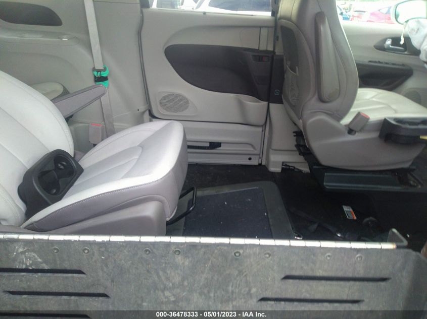 2017 CHRYSLER PACIFICA TOURING-L - 2C4RC1BG4HR739775