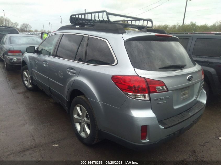 2014 SUBARU OUTBACK 2.5I LIMITED - 4S4BRBLC4E3324005