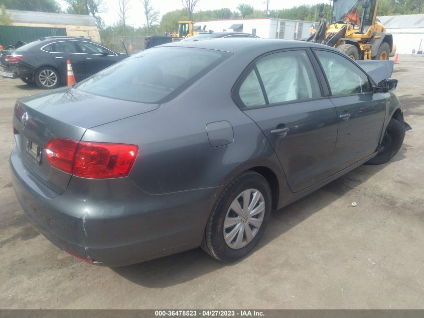 2014 VOLKSWAGEN JETTA SEDAN S - 3VW2K7AJ6EM322940