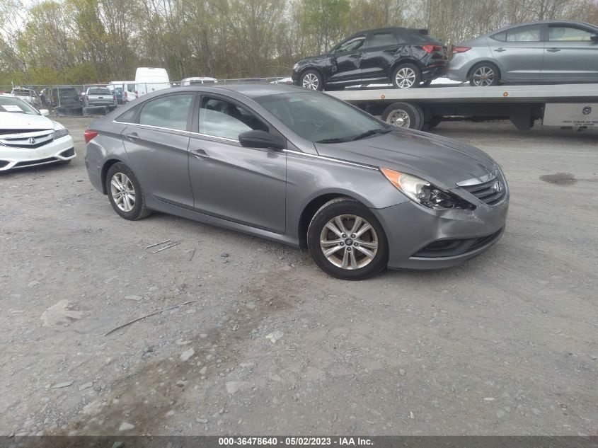 2014 HYUNDAI SONATA GLS - 5NPEB4AC1EH861827