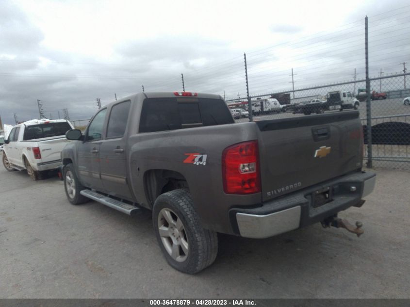 2013 CHEVROLET SILVERADO 1500 LTZ - 3GCUKTE25DG194131