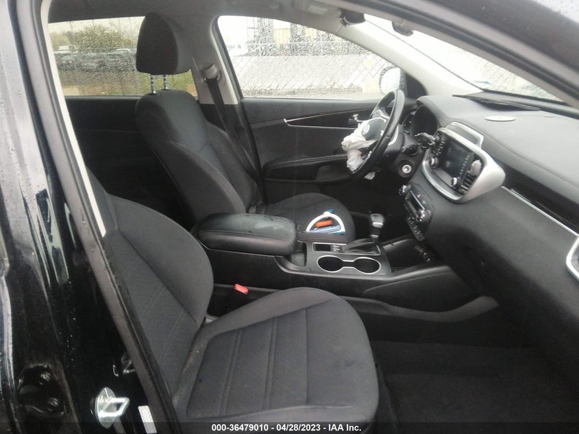 VIN 5XYPGDA33LG660901 2020 KIA SORENTO LX