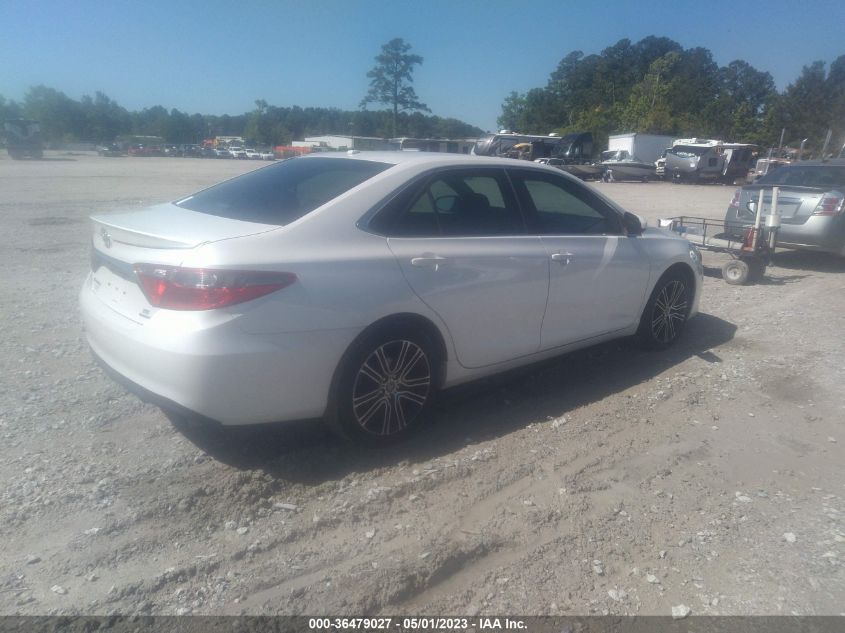 2016 TOYOTA CAMRY SE W/SPECIAL EDITION PKG - 4T1BF1FKXGU180639