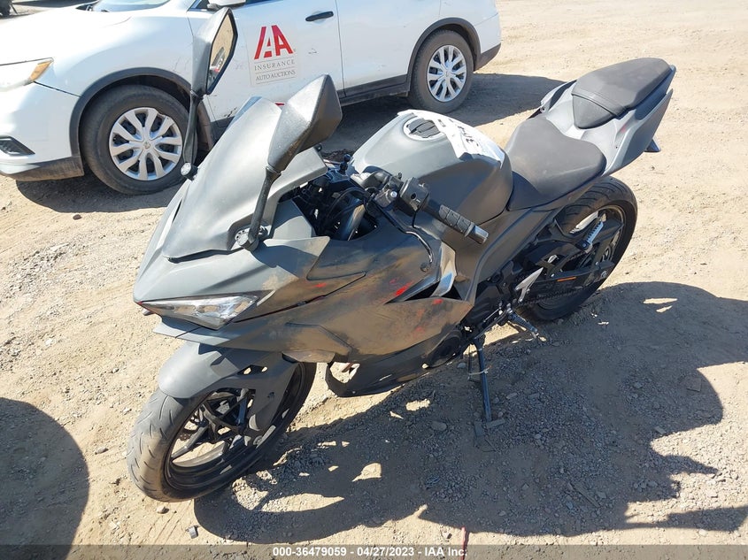 VIN JKAEXKG14MDAB3837 2021 KAWASAKI EX400
