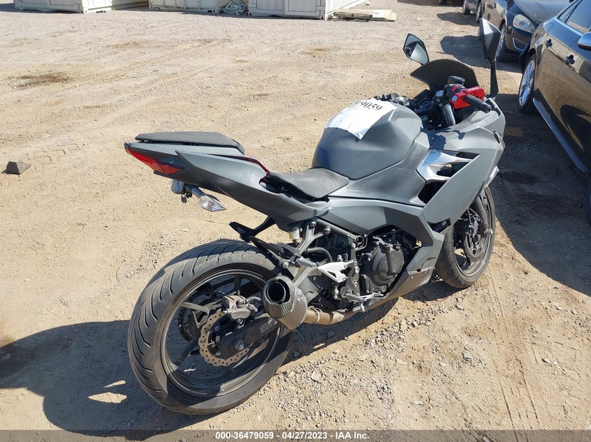 VIN JKAEXKG14MDAB3837 2021 KAWASAKI EX400