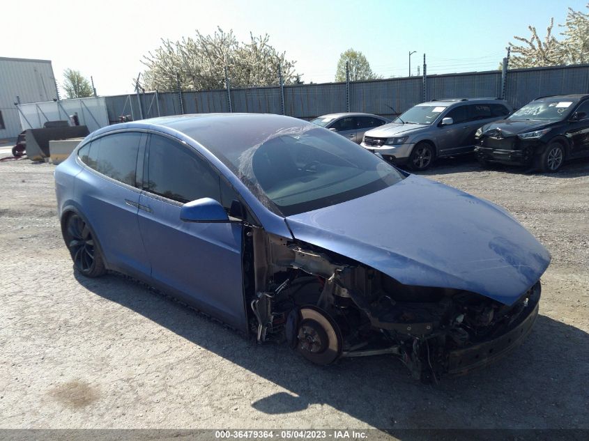 2018 TESLA MODEL X 75D/100D/P100D - 5YJXCBE20JF139902