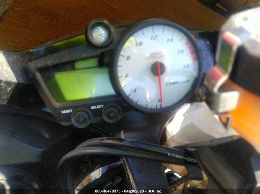 2003 YAMAHA YZFR6 L - JYARJ06E534A00660