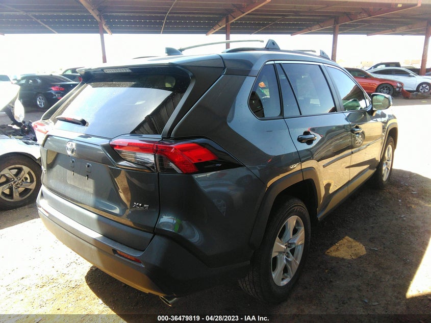 VIN 2T3W1RFV8LC082544 2020 TOYOTA RAV4 XLE