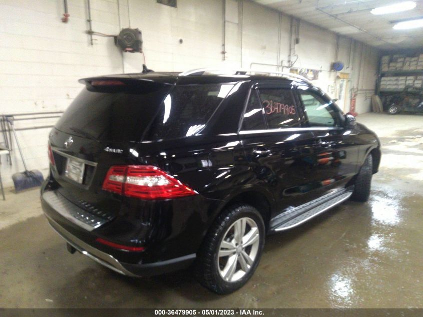 2013 MERCEDES-BENZ M-CLASS ML 350 - 4JGDA5HB0DA221837