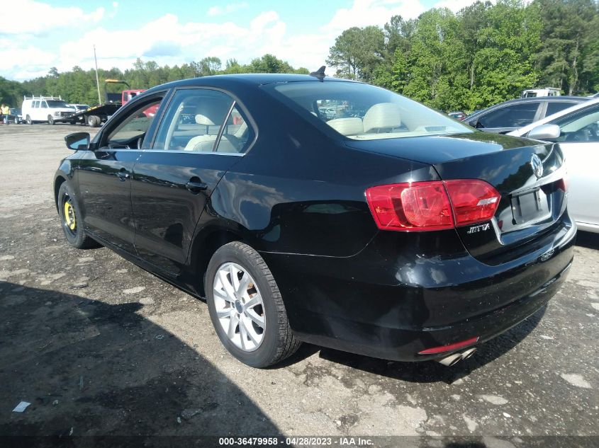 2013 VOLKSWAGEN JETTA SEDAN SE W/CONVENIENCE - 3VWDP7AJ5DM379056