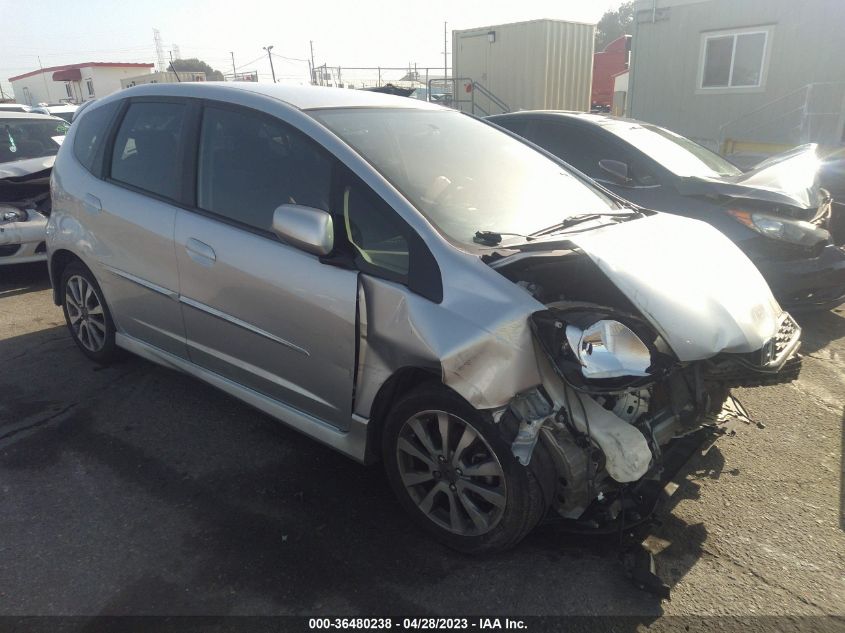 2013 HONDA FIT SPORT - JHMGE8H52DC041229