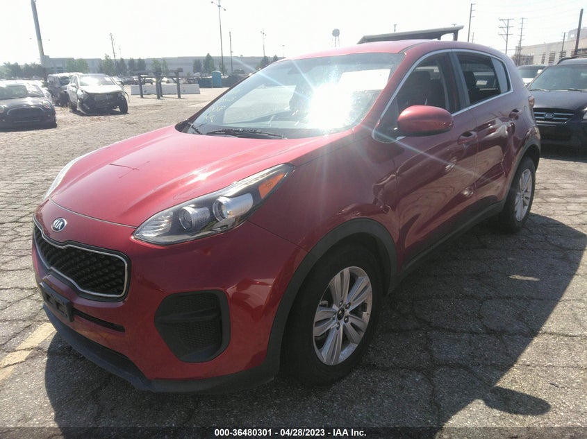VIN KNDPM3AC5J7350858 2018 KIA SPORTAGE LX