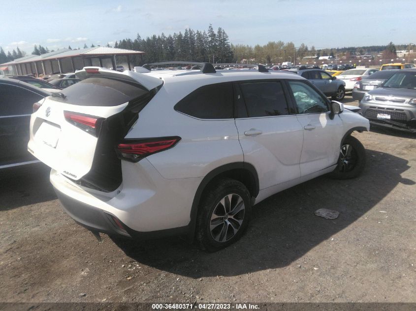 2021 TOYOTA HIGHLANDER XLE - 5TDGZRBH6MS137751