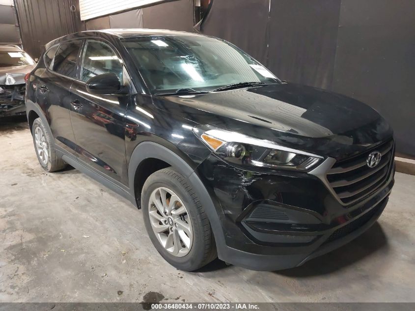 2018 HYUNDAI TUCSON SE - KM8J2CA49JU778871