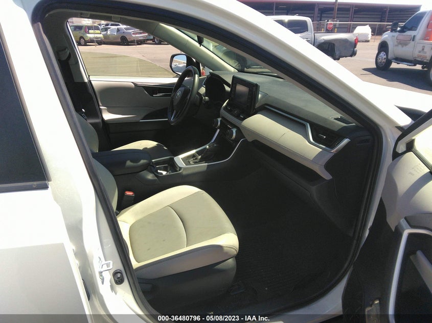 VIN JTMA1RFV5MJ040177 2021 TOYOTA RAV4 XLE PREMIUM