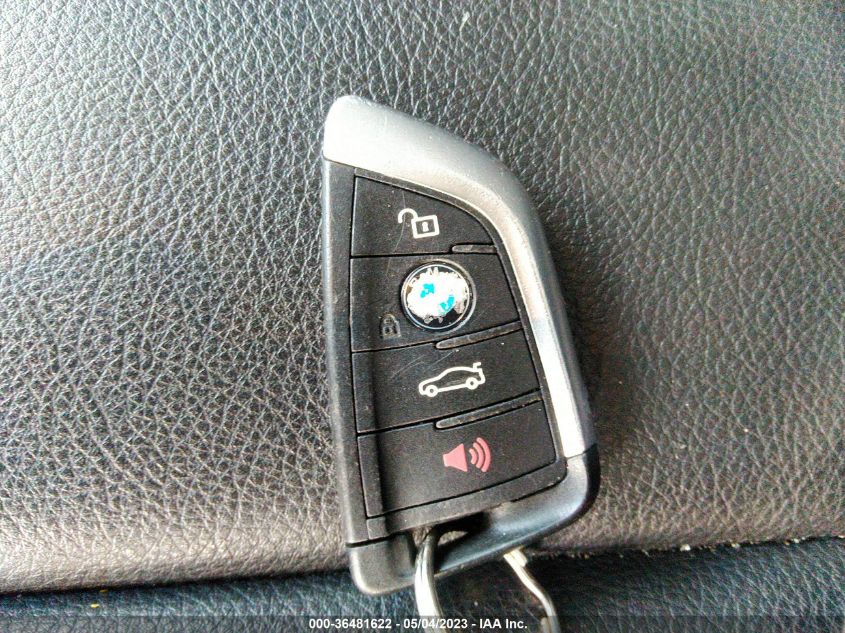 2018 BMW X1 XDRIVE28I - WBXHT3C3XJ5K30072
