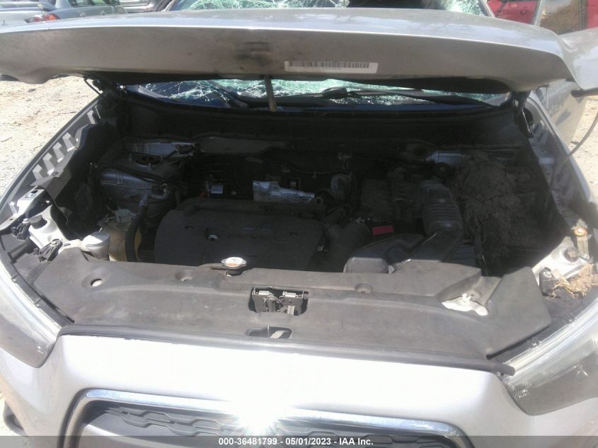 2013 MITSUBISHI OUTLANDER SPORT SE - 4A4AP4AUXDE021027