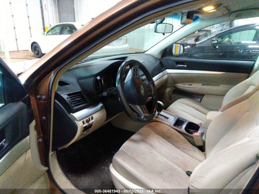 2013 SUBARU LEGACY 2.5I PREMIUM - 4S3BMBB66D3022180