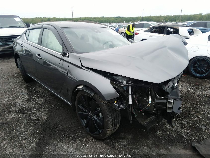 2022 NISSAN ALTIMA 2.5 SR - 1N4BL4CW8NN302921