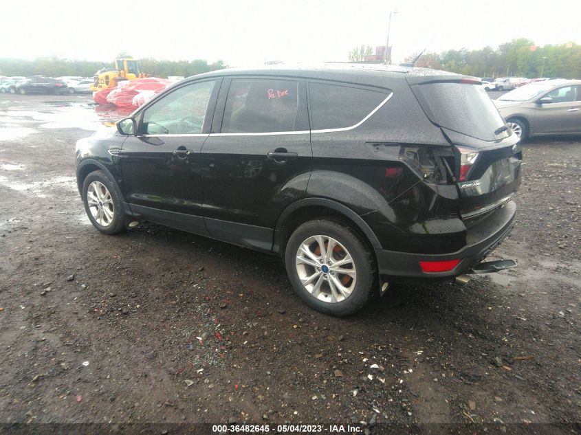 2017 FORD ESCAPE SE - 1FMCU9GD3HUC05682