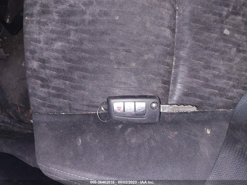 VIN KNMAT2MV7HP555513 2017 NISSAN ROGUE S