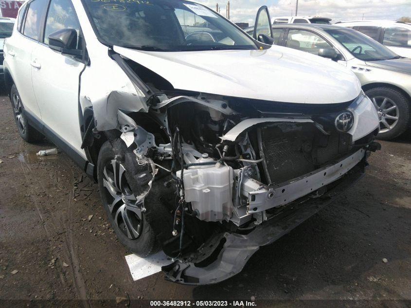 2017 TOYOTA RAV4 LE - JTMBFREV2HJ709969