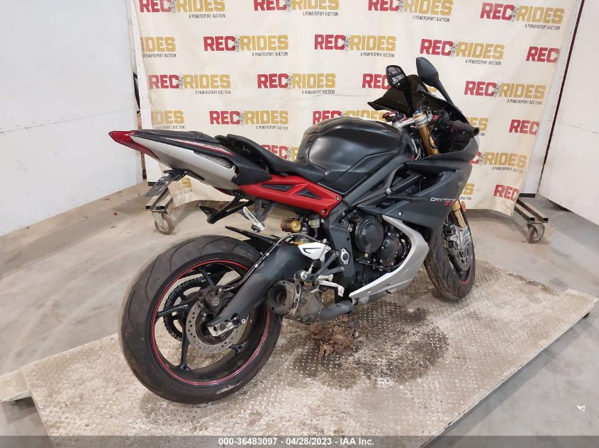 2015 TRIUMPH MOTORCYCLE DAYTONA 675R ABS SMTA02YKXFJ711084
