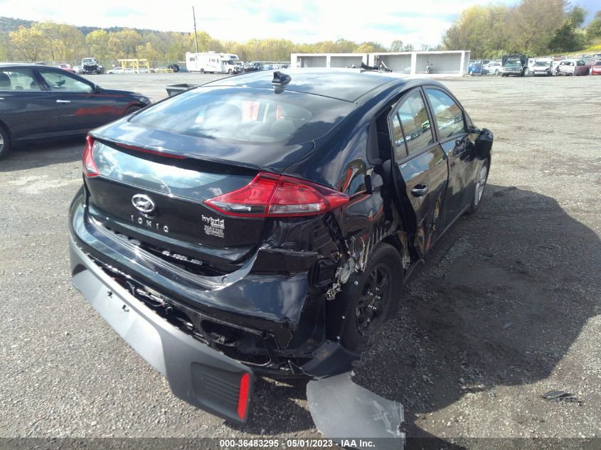 2017 HYUNDAI IONIQ HYBRID BLUE - KMHC65LC0HU024796